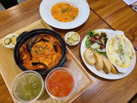 Marine Pasta Pusan National University Branch