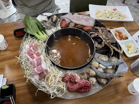속초 해물꽃장칼국수
