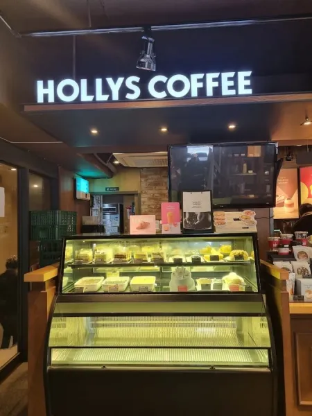 Hollys Coffee Sillim Station Branch