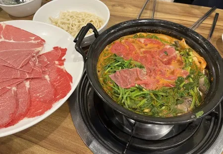 Deungchon Shabu Kalguksu Bangi Main Branch