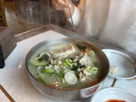 Wonjo Gyorae Son Kalguksu