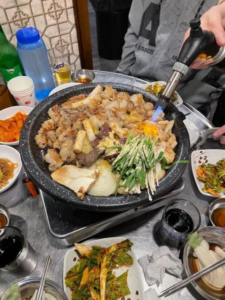 Hanyeongae Seomyeon Legend Gopchang Seomyeon Main Branch