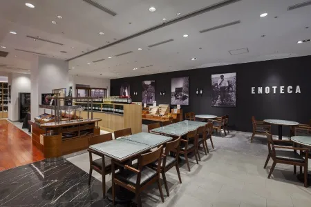 愛諾特卡 ENOTECA 葡萄酒專賣店附設酒吧