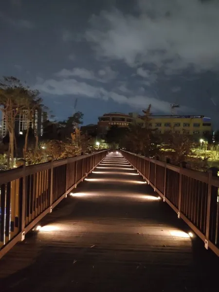 Ssangnyongsan Neighborhood Park