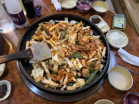 Bokcheon Dakgalbi