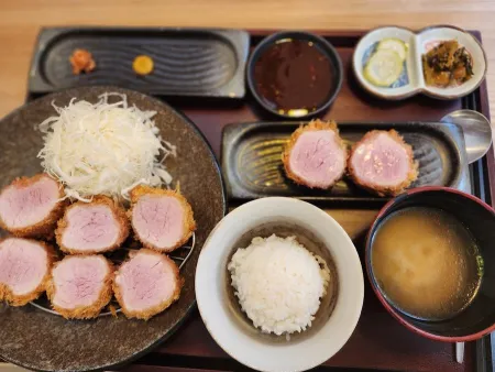 Katsu Shoshin Garosu-gil Branch