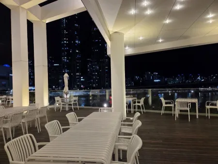 Park Haeyun Tongyeong Haemul Bapsang Gwangan Branch