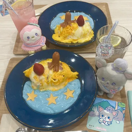 Anime/Game Collab Cafe: RAKU CAFE Shinsaibashi 1st Branch