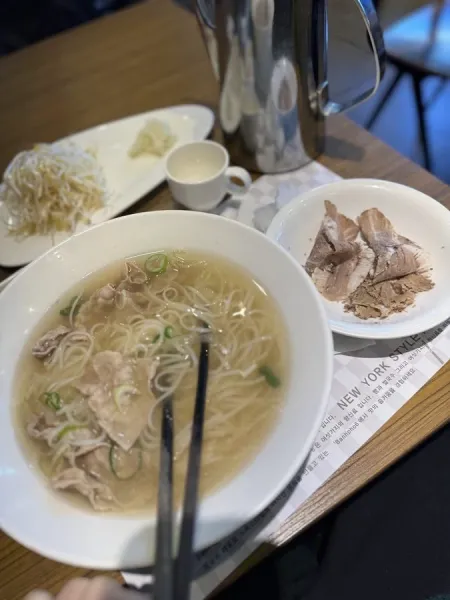 Banpo Six Jongno 5-ga Branch