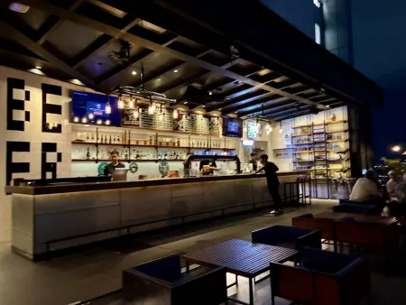 Brewski Rooftop Beer Bar at Radisson Blu Plaza Bangkok