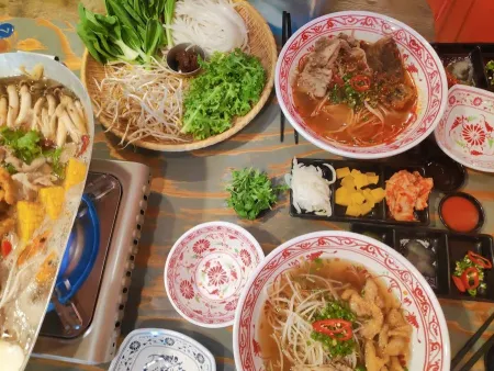 Vietnam Nostalgia Restaurant
