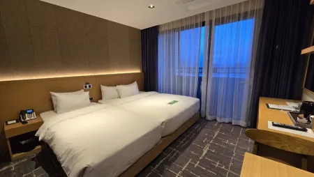Sky C Resort