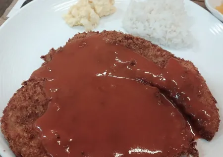 사과나무 왕돈까스