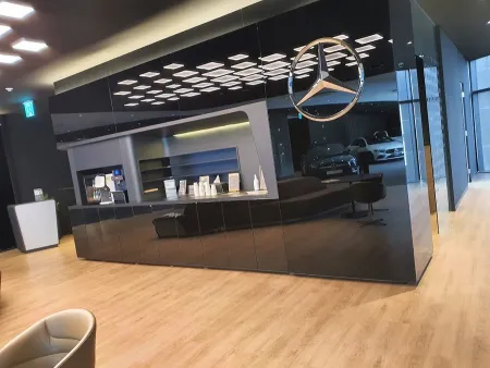 KCC Auto Mercedes-Benz Hannam Showroom