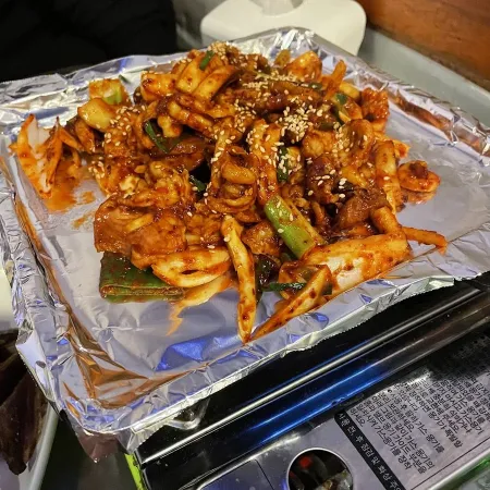 마님은 왜 돌쇠에게만 술을주시나