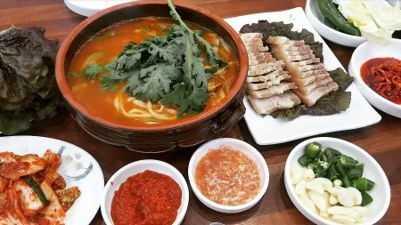 Hangari Kalguksu