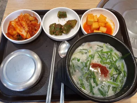Busan Ajimae Gukbap Yeoksam Branch