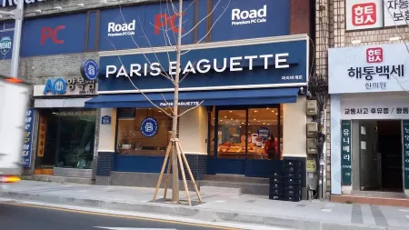Paris Baguette