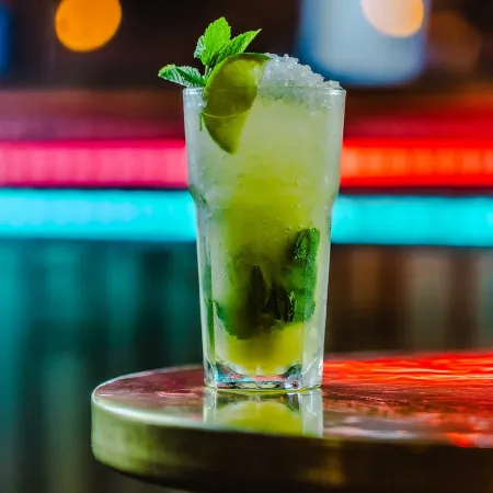 Simmons Bar | Leicester Square