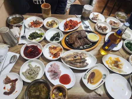 Damyang Traditional Charcoal Grill Galbi