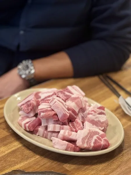 아우네우리돼지전문점