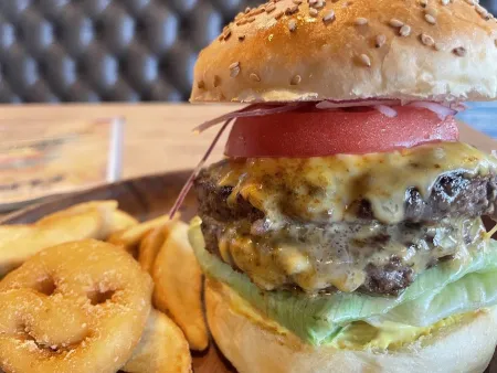 Hamburger Diner Flip-Flop