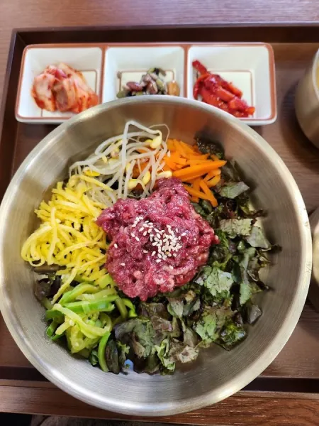 Hwangnam Tteure