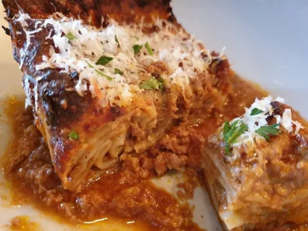 Y Japanese-style Lasagna specialty shop
