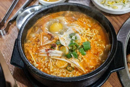 Tamna Udon