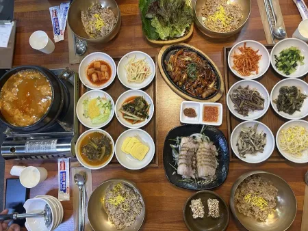청국장과보리밥 청담점
