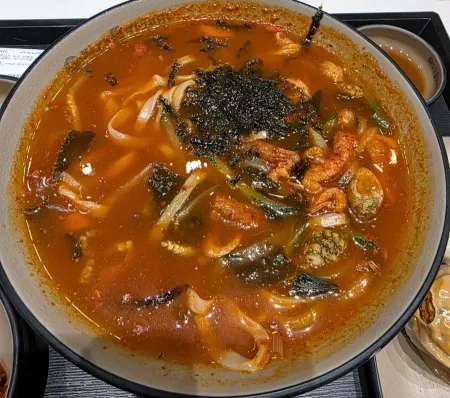 팔당원조칼제비 신세계백화점 본점