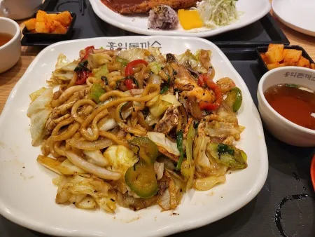 Hongik Donkatsu Busan Myeongji Branch