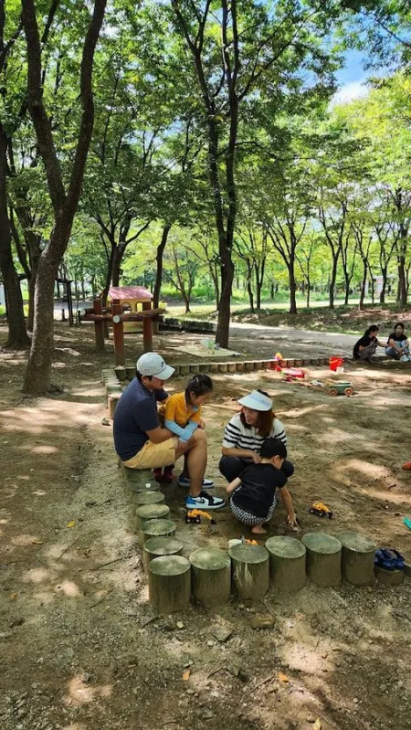 하남유아숲체험원 공원주차장