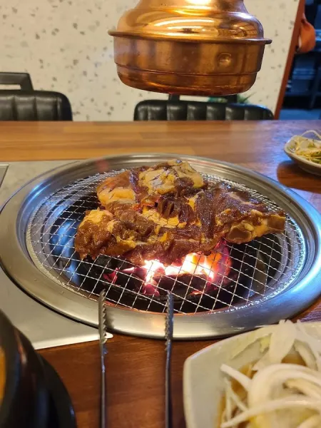 Yetnal Charcoal-grilled Galbi