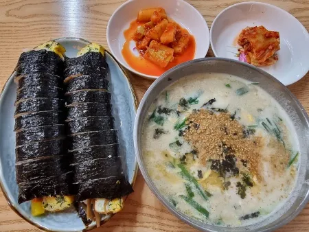 Dongwon Bunsik