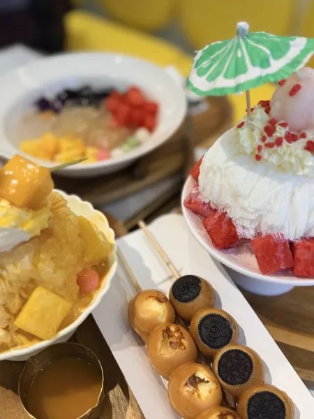 Yang Xiao Xian Mango Milk Ice 杨小贤 (芒果绵绵冰)