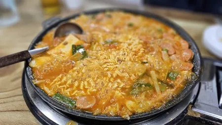 Bonghwang Budae Jjigae
