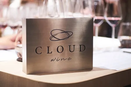 Cloud Wine Bottle Shop