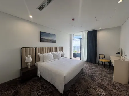 Nesta Celia Danang Hotel