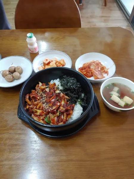 낭만국수집