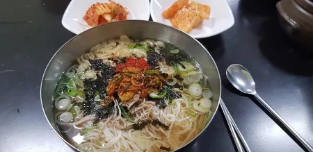 Eolkeunhago Siwonhan Guksu Han Geureut