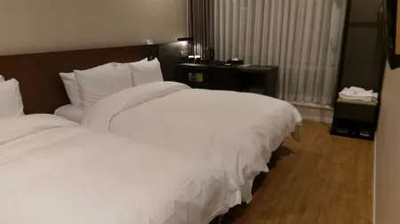 호텔 샤이어