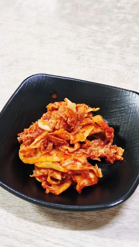Halmeoni Son Kalguksu