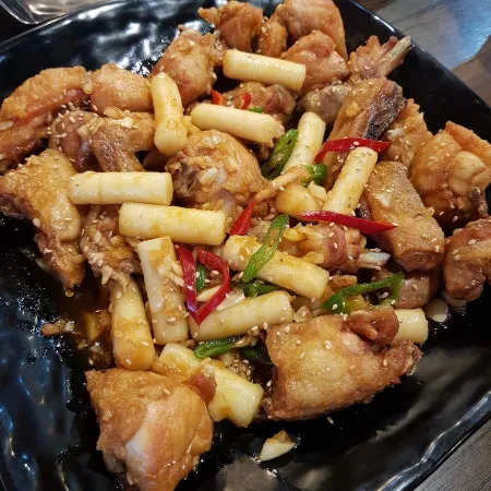 Mandeok Dakgalbi