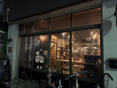 MolaCafe コーヒーと読書とバスチーと。