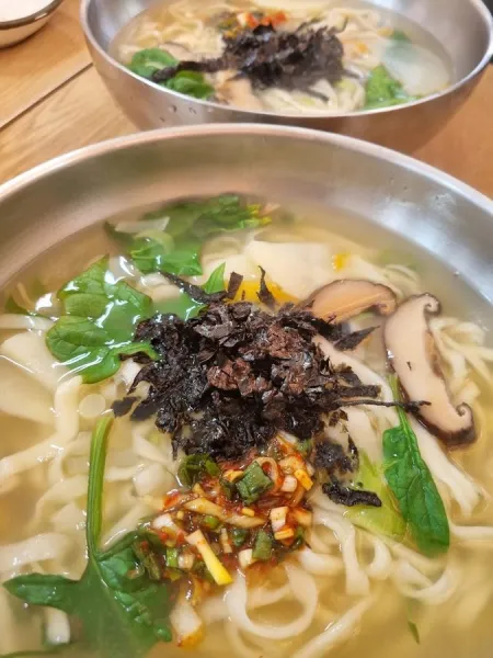 Omi Son Kalguksu
