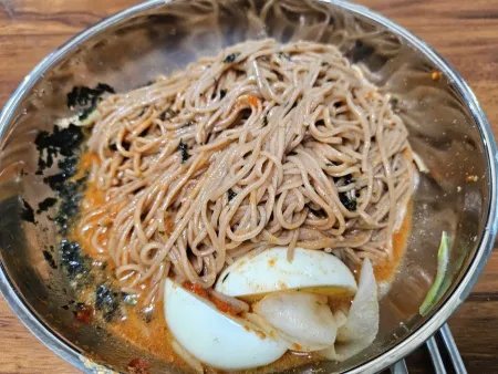 Durumakguksu