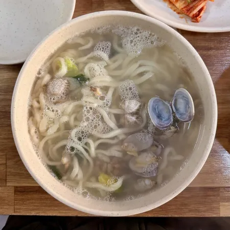 백령도바지락칼국수