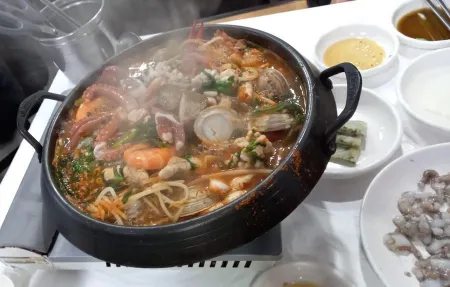 Mokpo Haemul Tang