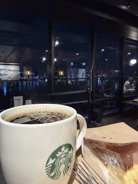 Starbucks Yeouido Hangang Park Branch